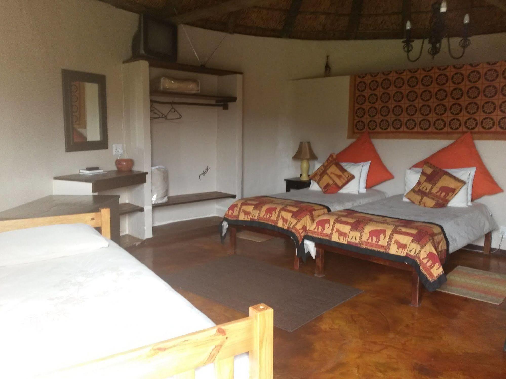 African Sun Guest House Джордж Екстер'єр фото