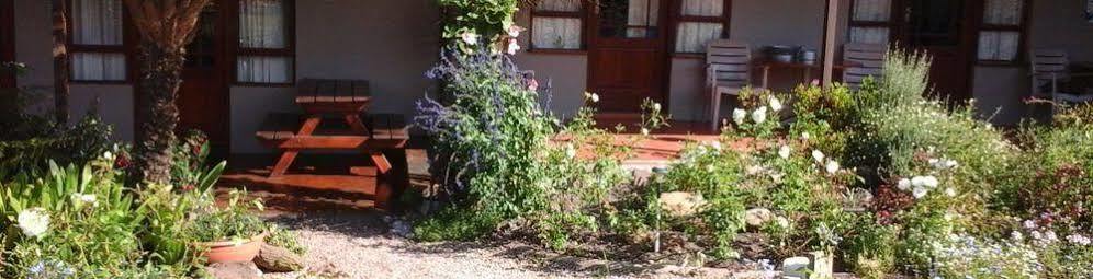African Sun Guest House Джордж Екстер'єр фото